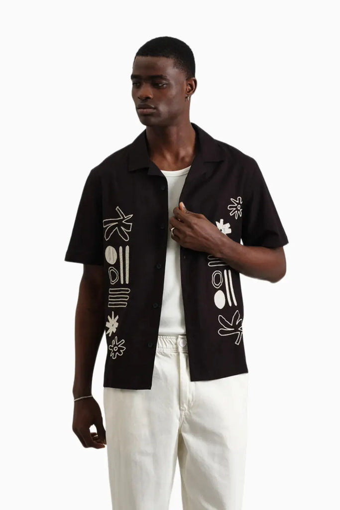 Didcot - Black And Ecru Abstract Applique Short-Sleeve Shirt Wax London