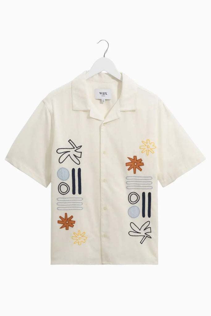Didcot - Ecru And Multicolour Abstract Applique Short-Sleeve Shirt Wax London