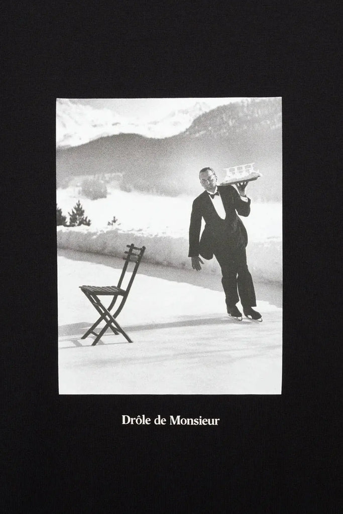 Le T-Shirt Ice Skating Waiter Drôle de Monsieur