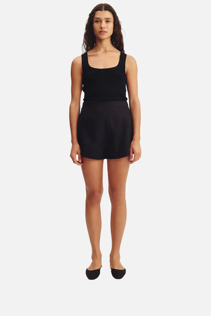 Perri Short Posse