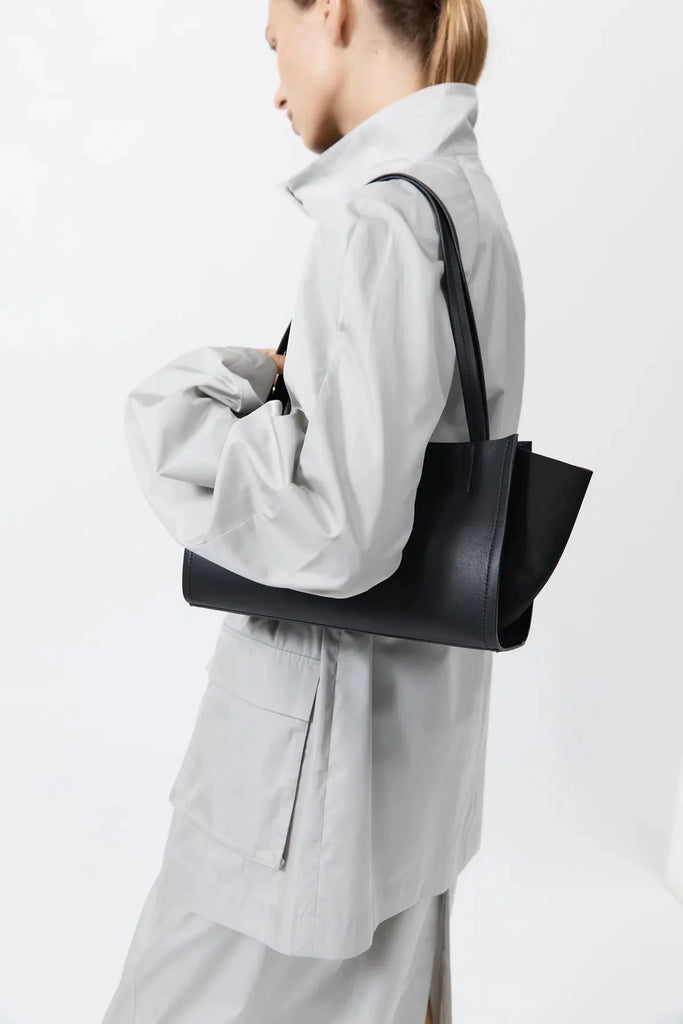 Slim Wonton Tote - Black St Agni