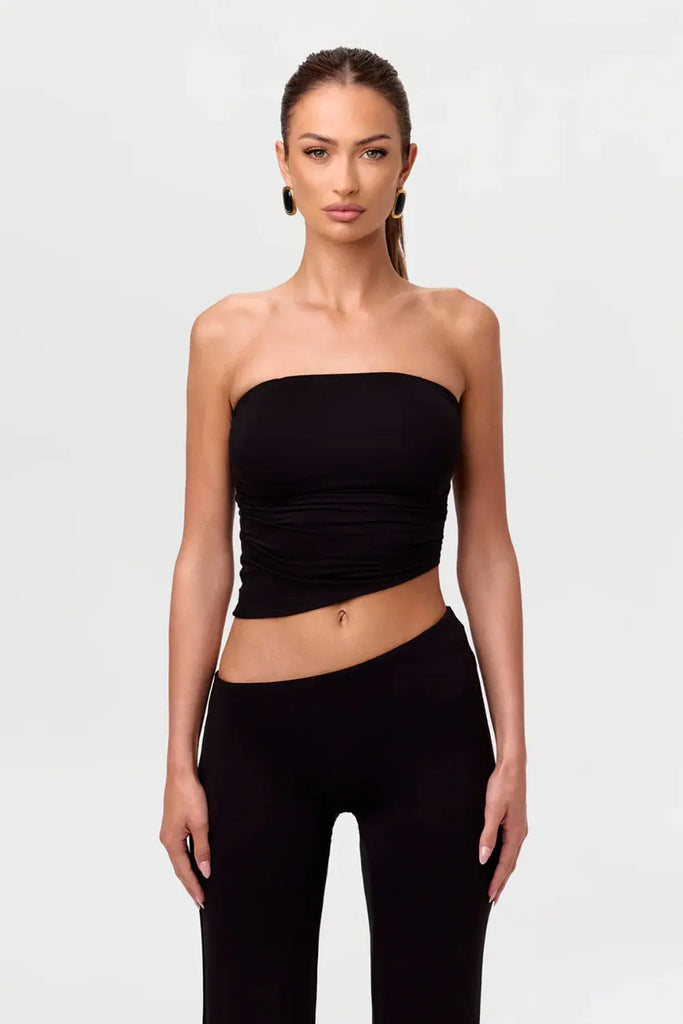 Smooth Asymmetric Tube Top Naked Wardrobe