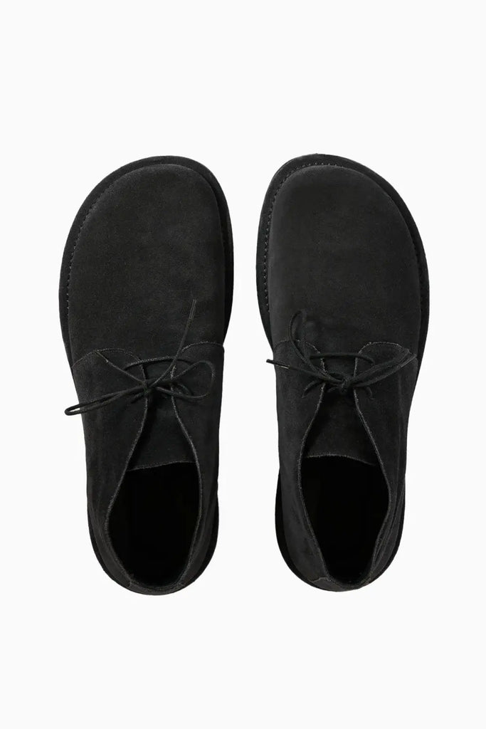 Woodrow Suede Boot in Offblack Studio Nicholson