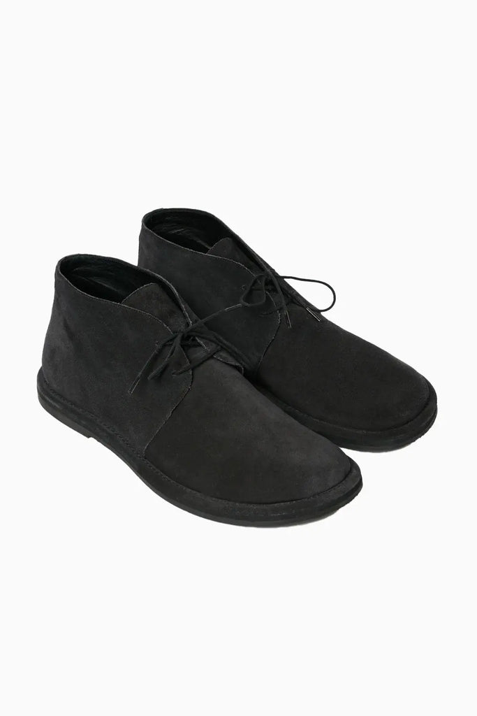 Woodrow Suede Boot in Offblack Studio Nicholson